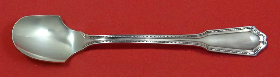 Gorham Roanoke Sterling Silver Cheese Scoop 5 3/4 Inch Custom Made: Gorham Roanoke Sterling Silver Cheese Scoop 5 3/4 Inch Custom Made This custom-made cheese scoop features the elegant Roanoke pattern by Gorham, crafted from high-quality sterling silver. Measuring 5