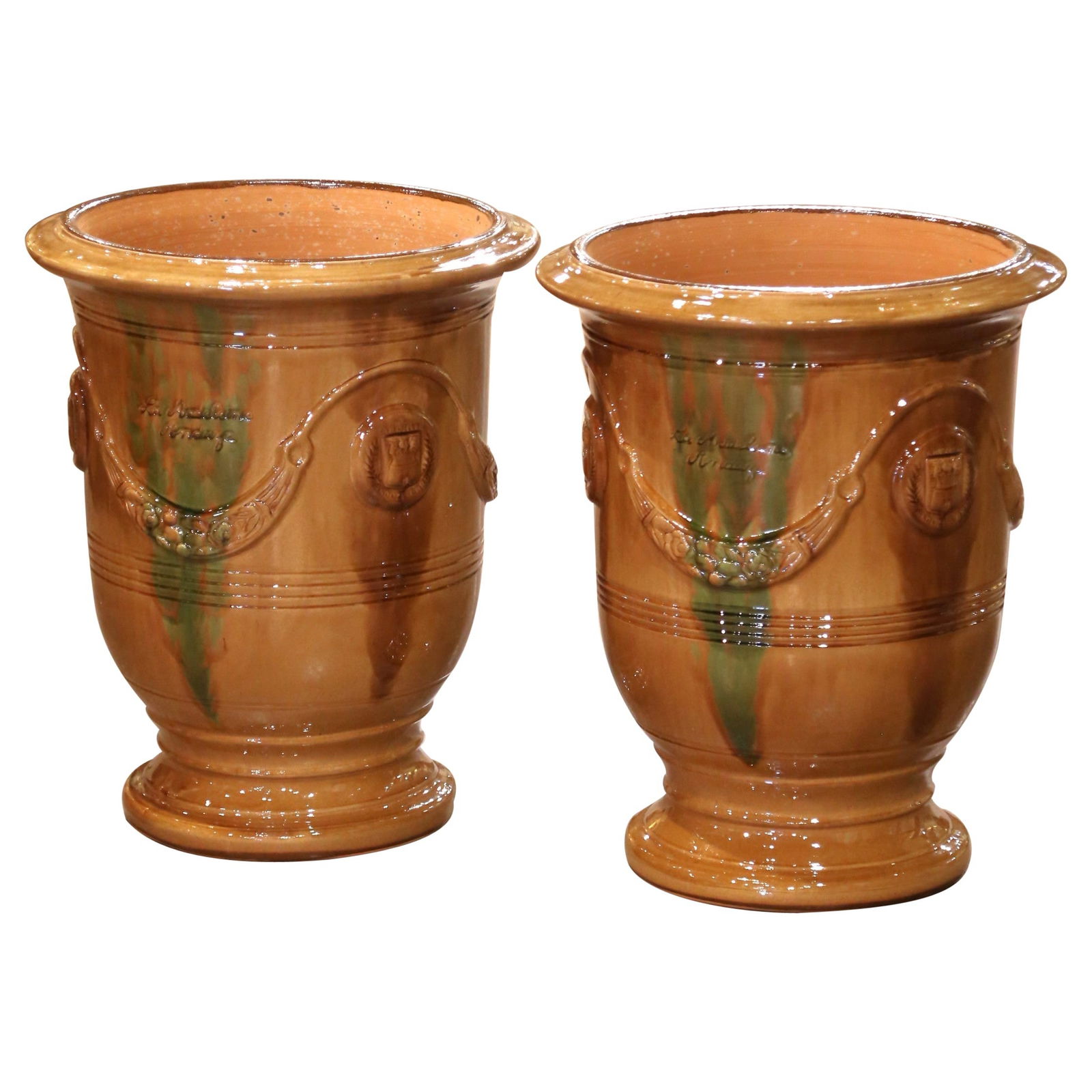 Set of 2 French Handmade Anduze Terracotta Planters by La Madeleine: Set of 2 French Handmade Anduze Terracotta Planters by La Madeleine Enhance your garden or interior with this exquisite pair of French handmade glazed terracotta Anduze planters by La Madeleine. Craft