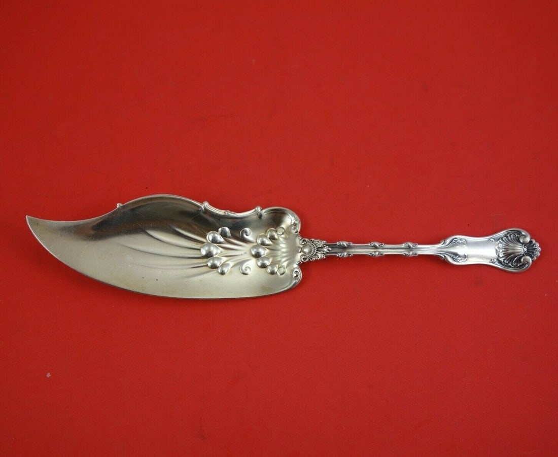 Whiting Imperial Queen Gold Washed Sterling Silver Jelly Knife 8 1/4": Whiting Imperial Queen Gold Washed Sterling Silver Jelly Knife 8 1/4" This exquisite jelly knife, crafted by Whiting, features the elegant Imperial Queen pattern and is composed of sterling silver wit