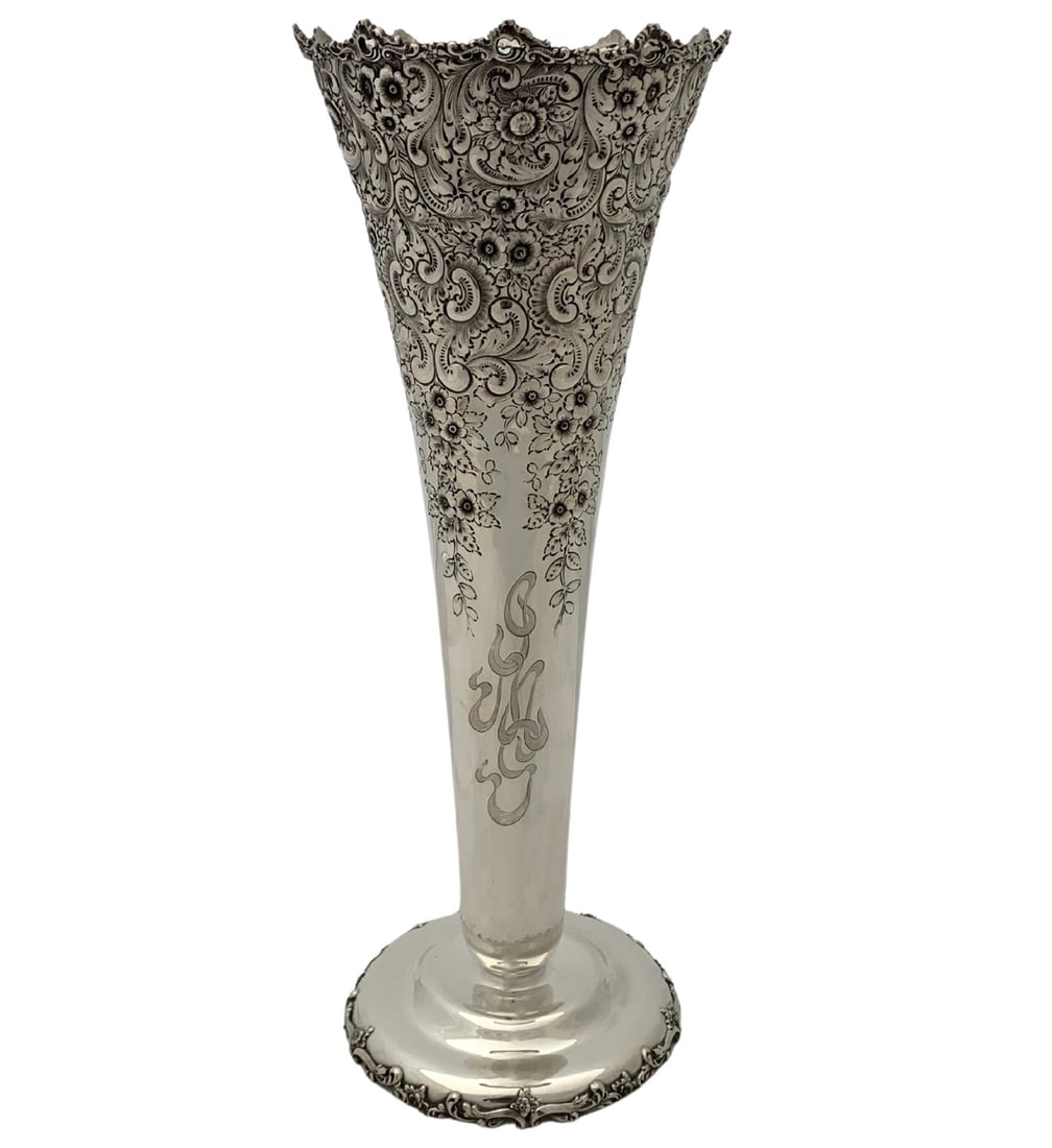 Antique Harris & Shafer 925 Sterling Silver Repousse Trumpet Vase 14.5 Inches: Antique Harris & Shafer 925 Sterling Silver Repousse Trumpet Vase 14.5 Inches This stunning antique trumpet vase, crafted by Harris & Shafer in the late 19th century, showcases exquisite handmade flor