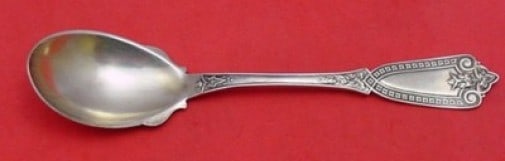Whiting-Hebbard Ivy Sterling Silver Preserve Spoon 6 7/8 inches: Whiting-Hebbard Ivy Sterling Silver Preserve Spoon 6 7/8 inches This exquisite preserve spoon is crafted from sterling silver by Whiting-Hebbard, featuring the elegant Ivy pattern. Measuring 6 7/8 inc