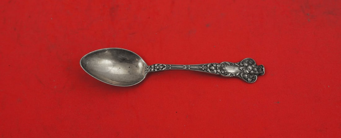 Watson Sterling Silver Bridal Flower Demitasse Spoon 4 1/8 inches: Watson Sterling Silver Bridal Flower Demitasse Spoon 4 1/8 inches This exquisite demitasse spoon, crafted by Watson, showcases the elegant Bridal Flower pattern. Made from high-quality sterling silver