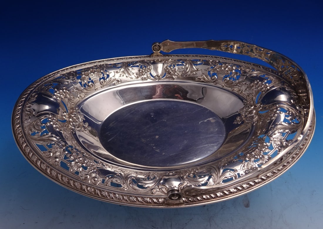 Sterling Silver Floral Pierced Basket With Swing Handle By Gorham A9438 (1 of 11)