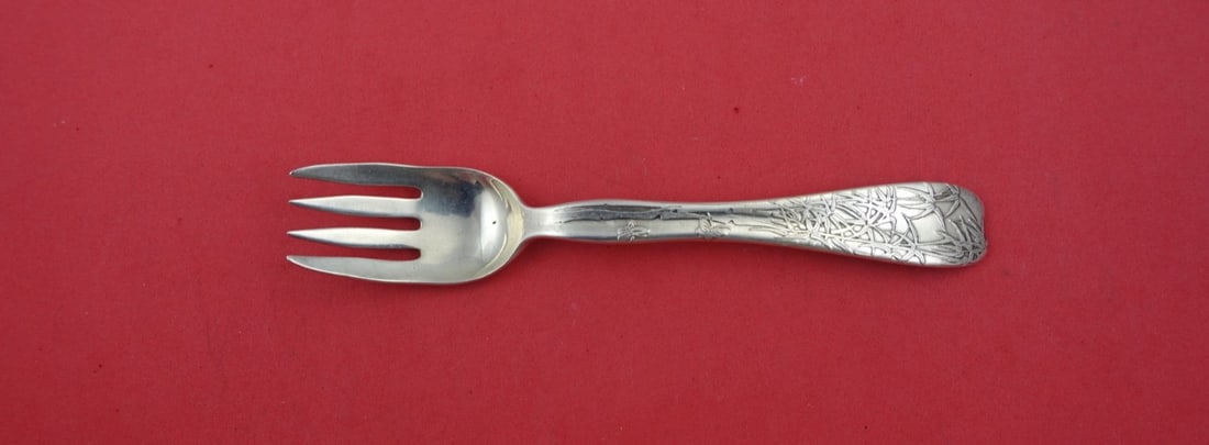 Tiffany & Co. Lap Over Edge Acid Etched Sterling Silver Fish Fork: Tiffany & Co. Lap Over Edge Acid Etched Sterling Silver Fish Fork Discover this exquisite Lap Over Edge Acid Etched Fish Fork by Tiffany & Co., crafted from high-quality sterling silver. This stunning