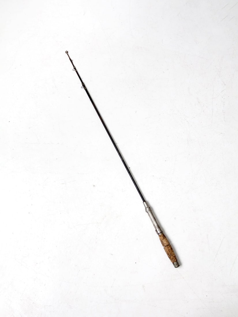 Vintage 1905 Horton Telescoping Fishing Rod with Cork Handle: Vintage 1905 Horton Telescoping Fishing Rod with Cork Handle Discover a piece of outdoor history with this vintage telescoping fishing rod from The Horton Mfg. Co. of Bristol, Connecticut. Marked with