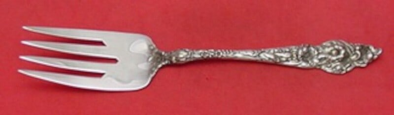 Reed and Barton Les Six Fleurs Sterling Silver Cold Meat Fork 8 inch: Reed and Barton Les Six Fleurs Sterling Silver Cold Meat Fork 8 inch This exquisite cold meat fork from Reed and Barton features the elegant Les Six Fleurs pattern, crafted in high-quality sterling si