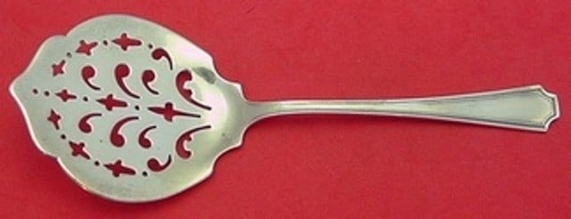 Durgin-Gorham Fairfax Sterling Silver Cucumber Server 6 5/8 Inch: Durgin-Gorham Fairfax Sterling Silver Cucumber Server 6 5/8 Inch This elegant cucumber server, part of the Fairfax pattern by Durgin-Gorham, showcases the timeless beauty of heirloom sterling silver.