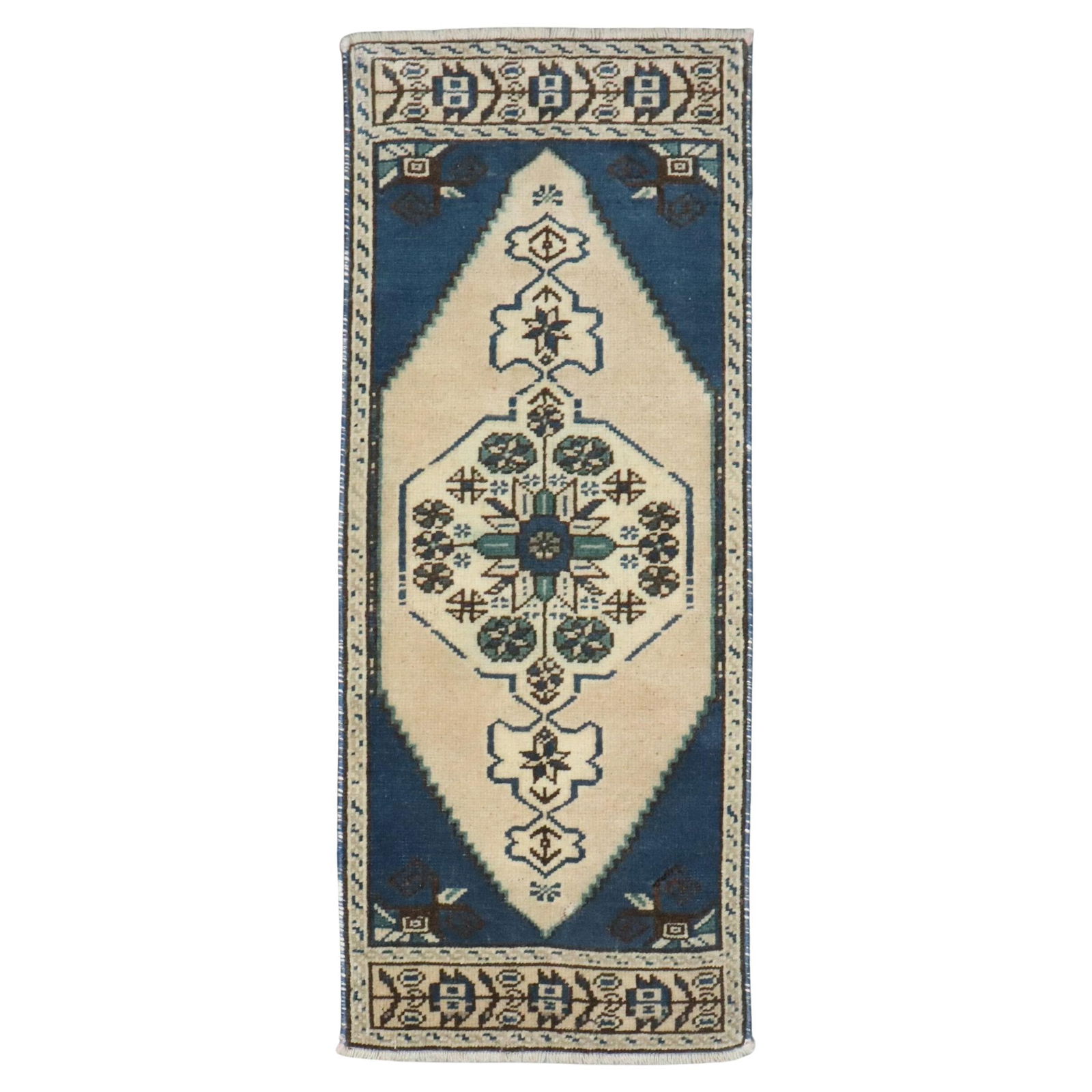 Vintage Turkish Oushak Mini Rug Zabihi Collection 1940s Hand-Knotted Wool 1'4 x 3'2: Vintage Turkish Oushak Mini Rug Zabihi Collection 1940s Hand-Knotted Wool 1'4 x 3'2 Enhance your space with this unique vintage Turkish mini rug from the Zabihi Collection. This exquisite piece