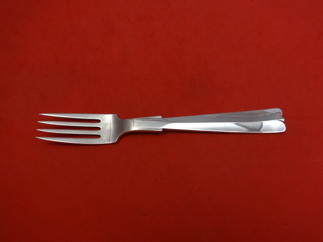 Hans Hansen Baronet Arvesolv #7 Sterling Silver Dinner Fork 7": Hans Hansen Baronet Arvesolv #7 Sterling Silver Dinner Fork 7" Experience the elegance of the Baronet aka Arvesolv #7 dinner fork from Hans Hansen, crafted from high-quality sterling silver. This exqu