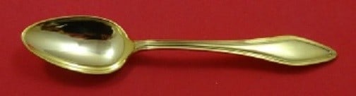 Towle Mary Chilton Vermeil Sterling Silver Teaspoon Gold Finish 5 7/8": Towle Mary Chilton Vermeil Sterling Silver Teaspoon Gold Finish 5 7/8" This exquisite teaspoon features the beautiful Mary Chilton Vermeil pattern by Towle, crafted from high-quality sterling silver.