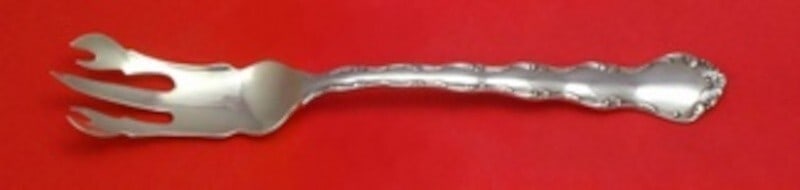 Reed and Barton Tara Sterling Silver Lobster Pick 6 Inch Custom Made: Reed and Barton Tara Sterling Silver Lobster Pick 6 Inch Custom Made This exquisite lobster pick is crafted from high-quality sterling silver and features the elegant Tara pattern by Reed & Barton. Me