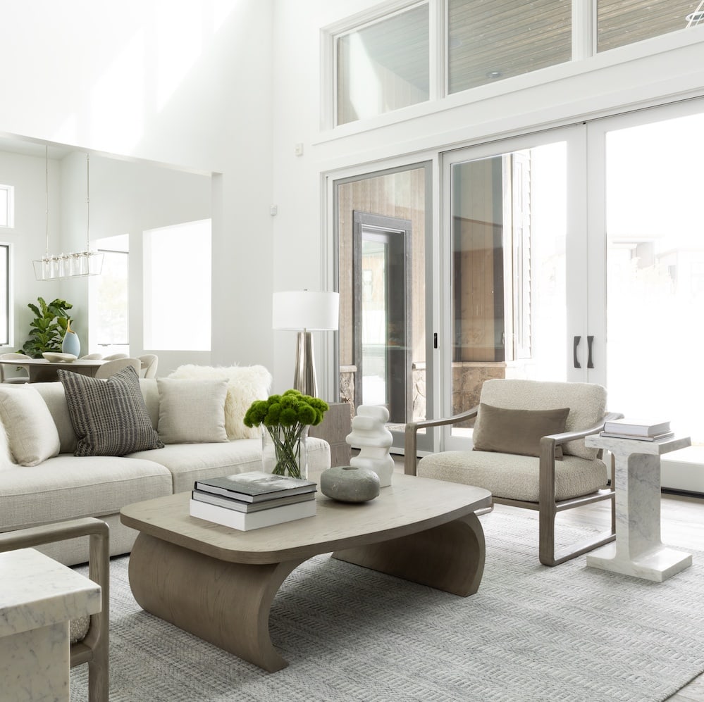 Alder Tweed Solitude Polar White Marble End Table Neo-Classical Revival: Alder Tweed Solitude Polar White Marble End Table Neo-Classical Revival Elevate your living space with the Polar White Solitude Marble End Table, a stunning piece that embodies sophistication and eleg