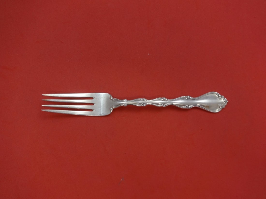 Towle Country Manor Sterling Silver Fork 7.5 Inch Flatware: Towle Country Manor Sterling Silver Fork 7.5 Inch Flatware This exquisite fork from the Country Manor pattern by Towle is crafted from high-quality sterling silver and measures 7 1/2 inches in length.