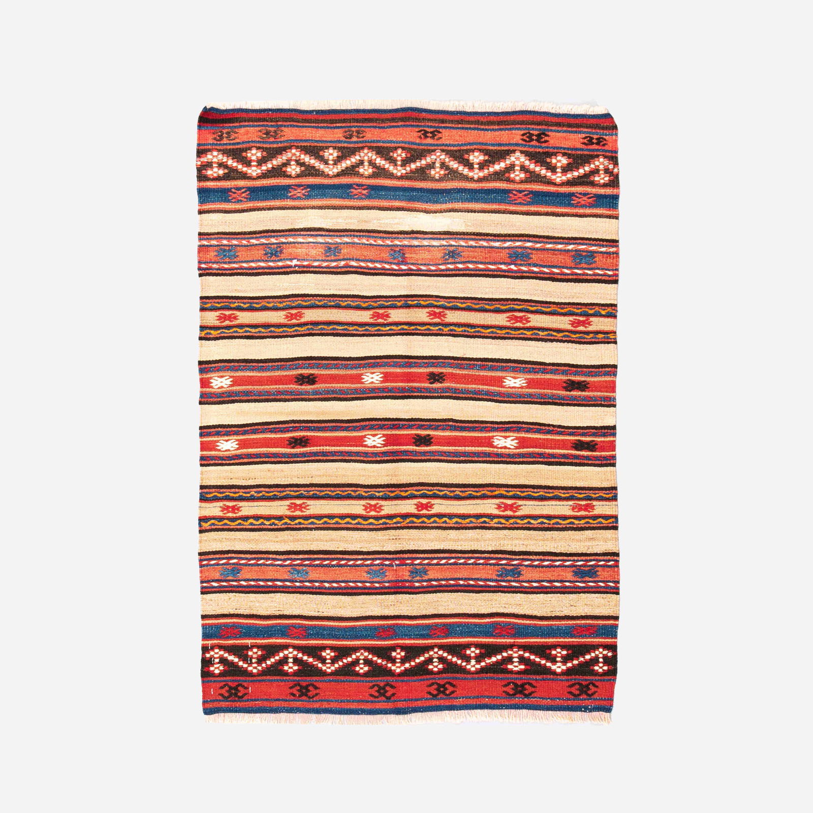 Handmade Anadol Wool Kilim 83 x 120 cm Authentic Textile: Handmade Anadol Wool Kilim 83 x 120 cm Authentic Textile This authentic handmade Anadol kilim rug is crafted from high-quality wool on wool, showcasing traditional weaving techniques from the Anadol r