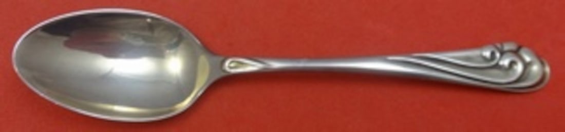 Kirk Dancing Surf Sterling Silver Place Soup Spoon 6 5/8": Kirk Dancing Surf Sterling Silver Place Soup Spoon 6 5/8" Experience the elegance of the Dancing Surf pattern with this exquisite sterling silver place soup spoon crafted by Kirk. Measuring 6 5/8 inch