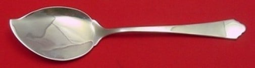 Frank Whiting Governor Winthrop Sterling Silver Jelly Server 6 1/8": Frank Whiting Governor Winthrop Sterling Silver Jelly Server 6 1/8" This exquisite jelly server features the elegant Governor Winthrop pattern by Frank Whiting, crafted from high-quality sterling silv