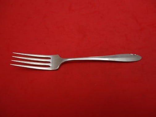 Oneida Lasting Spring Sterling Silver Fork 7 1/8 Square Shoulders: Oneida Lasting Spring Sterling Silver Fork 7 1/8 Square Shoulders This exquisite regular fork is crafted by Oneida in the elegant Lasting Spring pattern. Made from high-quality sterling silver, this f