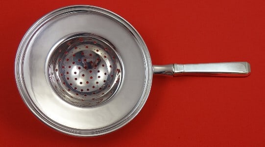 Towle Craftsman Sterling Silver Custom Tea Strainer 7.5 Inches: Towle Craftsman Sterling Silver Custom Tea Strainer 7.5 Inches This exquisite tea strainer is a custom-made piece from the Craftsman pattern by Towle. Crafted from sterling silver, it features a hollo