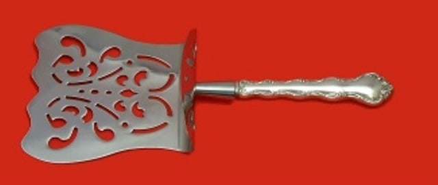 Reed and Barton Tara Sterling Silver Asparagus Server Custom 9.5": Reed and Barton Tara Sterling Silver Asparagus Server Custom 9.5" This exquisite asparagus server features the elegant Tara pattern by Reed and Barton, crafted from sterling silver with a hollow handl