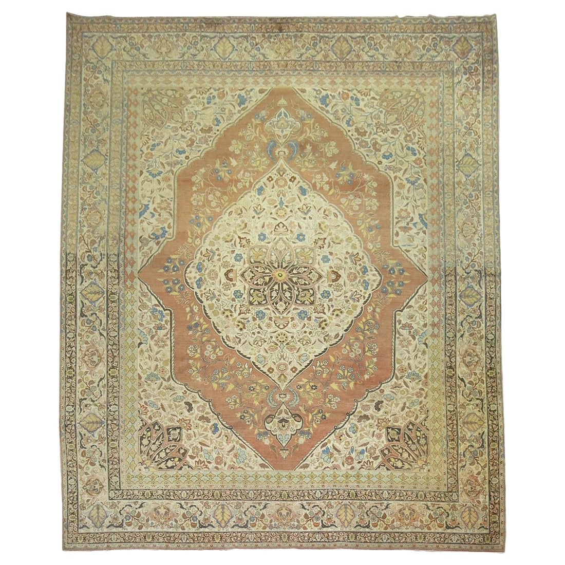Antique Persian Hadji Jali Li Tabriz Rug 113 x 142 Hand-Woven Wool: Antique Persian Hadji Jali Li Tabriz Rug 113 x 142 Hand-Woven Wool This exquisite antique Persian Hadji Jali Li Tabriz rug showcases the rich craftsmanship of the early 20th century. Hand-woven from h