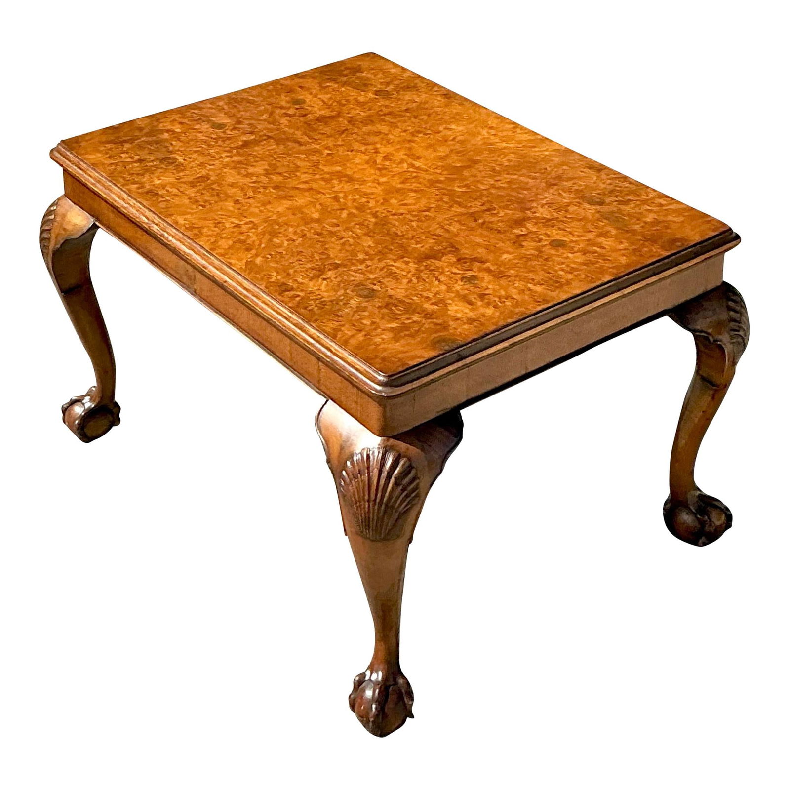 Mid Century Vintage Boho Clamshell Burl Wood Side Table: Mid Century Vintage Boho Clamshell Burl Wood Side Table This mid 20th century vintage boho side table features a distinctive clamshell shape, crafted from rich burl wood. The table showcases intricate