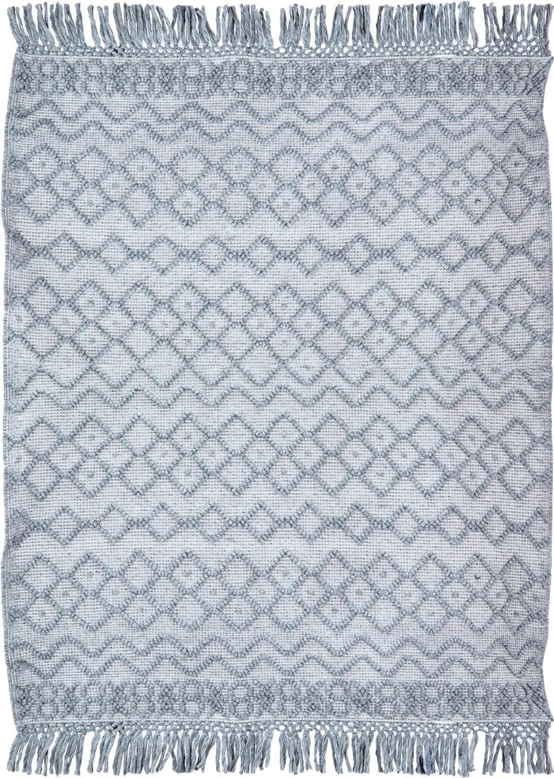 Dollis Gray Handwoven Outdoor Rug 120 x 96 Inches: Dollis Gray Handwoven Outdoor Rug 120 x 96 Inches Enhance your outdoor space with the durable Dollis Gray Outdoor Rug. This handwoven rug is crafted from pet yarn, ensuring both quality and resilience