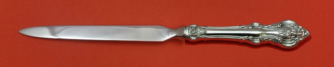 Towle El Grandee Sterling Silver Custom Letter Opener 8 inches: Towle El Grandee Sterling Silver Custom Letter Opener 8 inches Elevate your desk decor with this exquisite letter opener from the El Grandee pattern by Towle. Crafted from sterling silver, this custom
