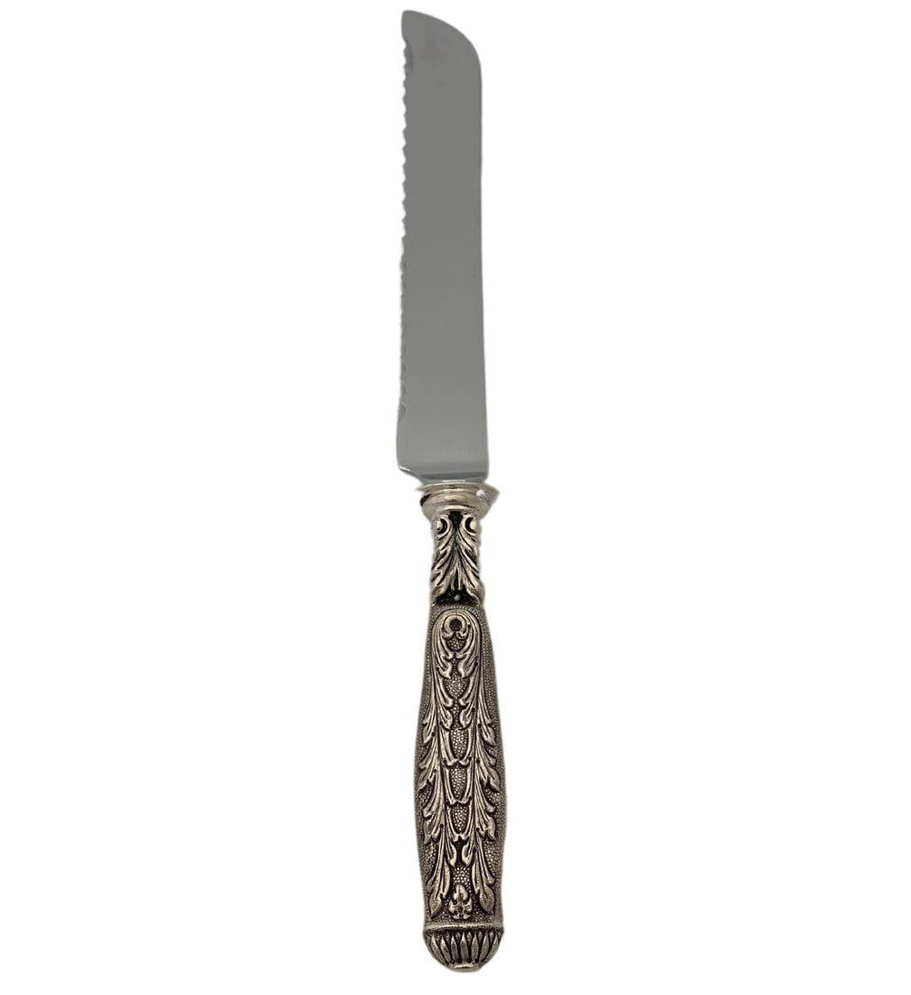 Italian 925 Sterling Silver Handmade Leaf Bread Knife 11.75 Inch: Italian 925 Sterling Silver Handmade Leaf Bread Knife 11.75 Inch This exquisite Italian handmade bread knife combines functionality with artistry. Crafted from fine 925 sterling silver, it features st