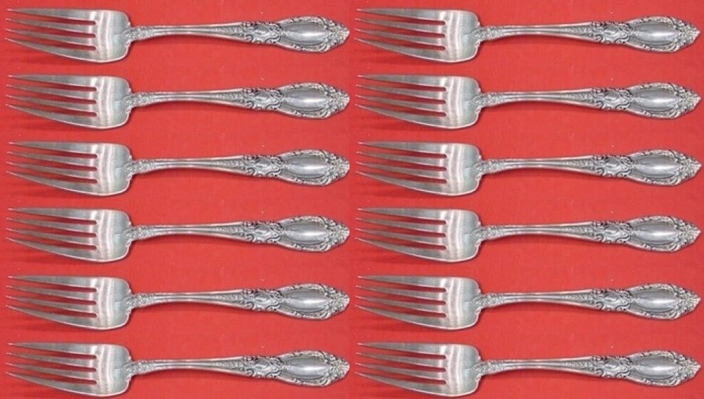 Towle King Richard Sterling Silver Salad Forks Set of 12: Towle King Richard Sterling Silver Salad Forks Set of 12 Enhance your dining experience with this elegant set of 12 King Richard salad forks by Towle. Each fork measures 6 1/2 inches, crafted from hig