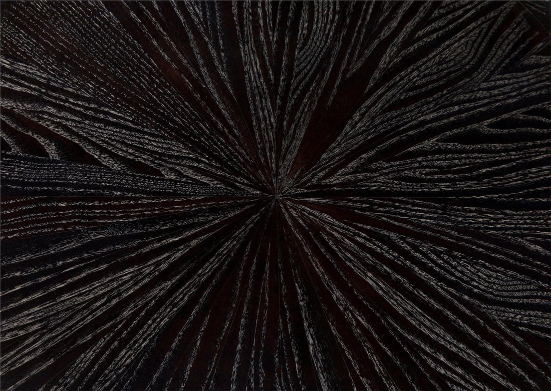 Noir Yuhuda Mindi Wood Side Table English Traditional 24H 34W 34D: Noir Yuhuda Mindi Wood Side Table English Traditional 24H 34W 34D Introducing the Elegant Mindi Wood Table, a perfect addition to classic interiors. This side table, crafted from durable Mindi wood, f