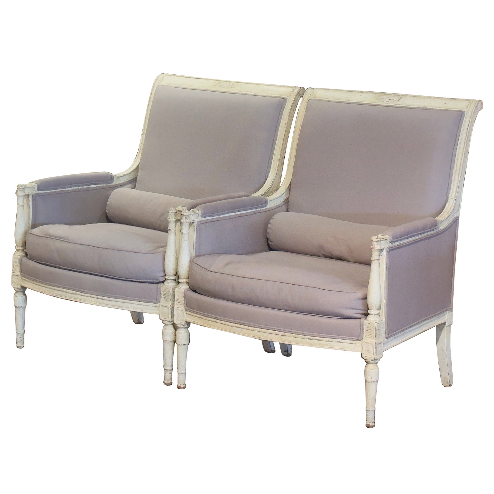 Set of 2 Antique 19th Century Louis Philippe Carved Armchairs France: Set of 2 Antique 19th Century Louis Philippe Carved Armchairs France This exquisite pair of 19th Century French Louis Philippe armchairs embodies timeless elegance and craftsmanship. Created circa 188