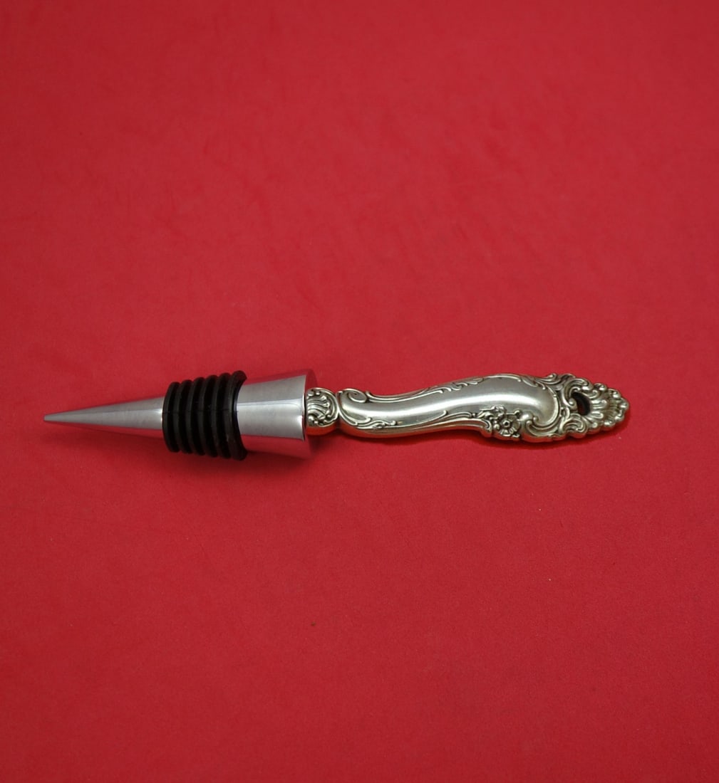 Gorham Decor Sterling Silver Custom Bottle Stopper 7 1/8in: Gorham Decor Sterling Silver Custom Bottle Stopper 7 1/8in This exquisite bottle stopper from Gorham features a classic design in the 'Decor' pattern. Crafted from high-quality sterling silver, it boa