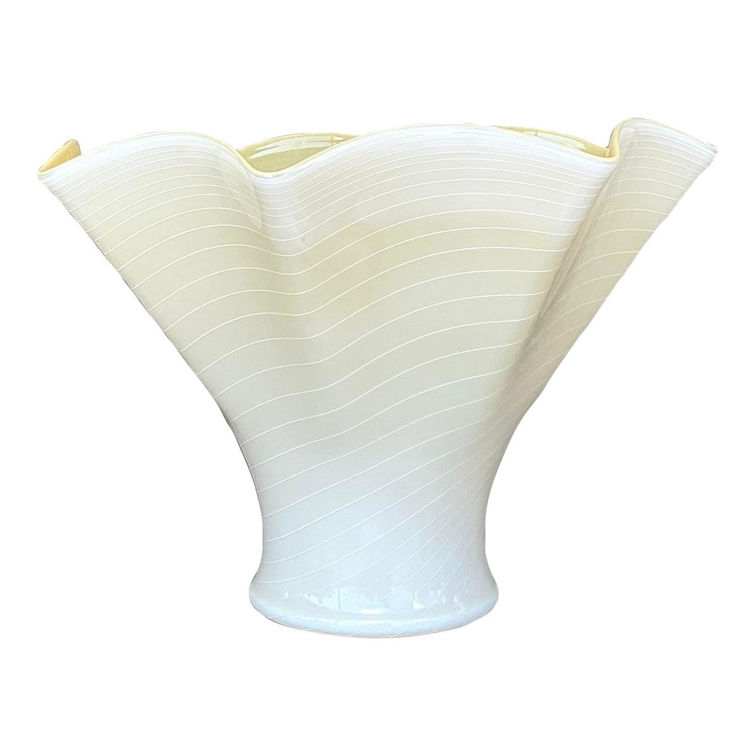 Vintage Italian Murano Glass Handkerchief Lamp 18" Beige (1 of 9)