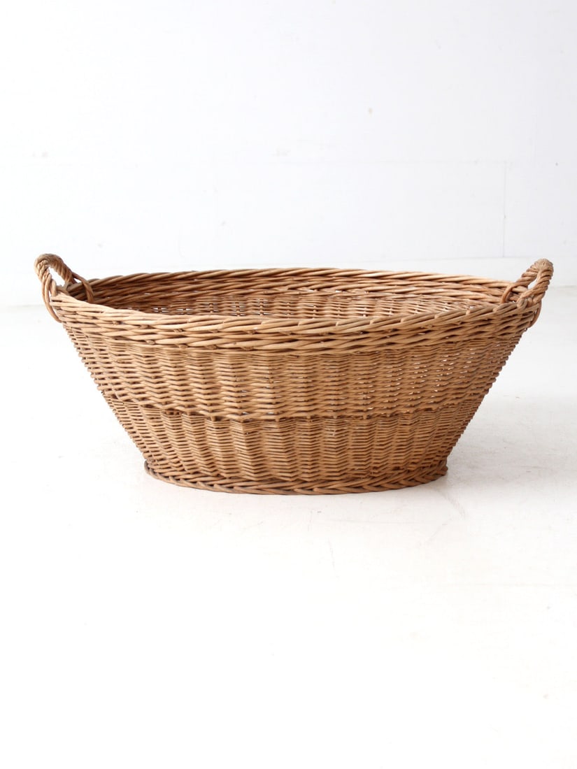Vintage French Wicker Laundry Basket Rustic Home Decor (1 of 12)