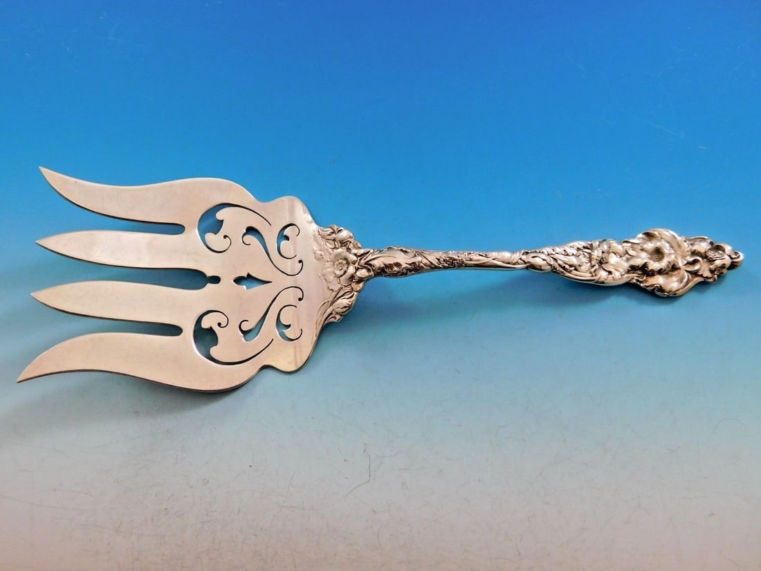 Reed and Barton Les Six Fleurs Sterling Silver Fish Serving Fork 9 3/4" (1 of 7)