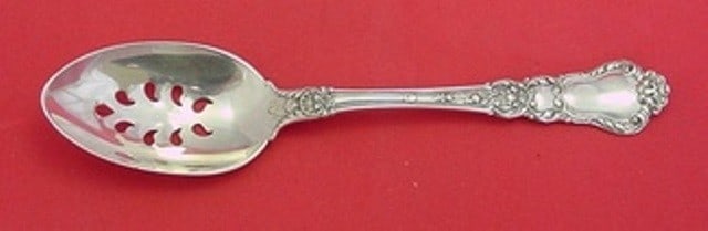 Gorham Baronial Old Sterling Silver Pierced Serving Spoon 9-Hole: Gorham Baronial Old Sterling Silver Pierced Serving Spoon 9-Hole This exquisite serving spoon is a slotted design from the renowned Gorham brand, featuring the elegant Baronial Old pattern. Crafted fr