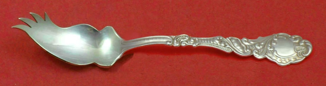 Gorham Marie Antoinette Sterling Silver Custom Pate Knife 6": Gorham Marie Antoinette Sterling Silver Custom Pate Knife 6" This exquisite 6" pate knife is a custom-made piece from the renowned Gorham, featuring the elegant Marie Antoinette pattern. Crafted in st