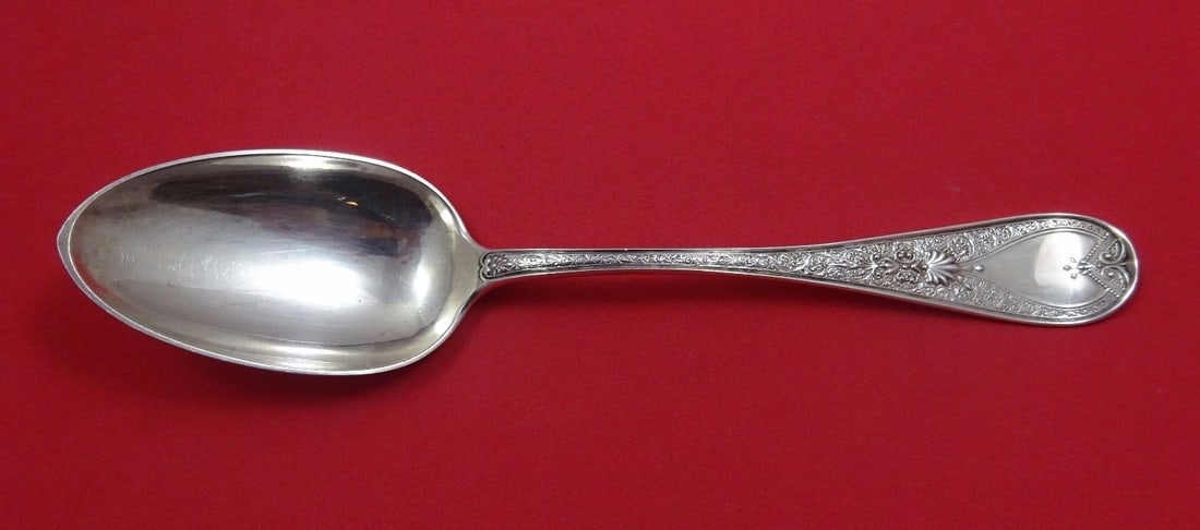 Bailey Banks and Biddle Sterling Silver Serving Spoon 8 5/8 Monogrammed: Bailey Banks and Biddle Sterling Silver Serving Spoon 8 5/8 Monogrammed This exquisite serving spoon by Bailey Banks and Biddle is crafted from high-quality sterling silver. Measuring 8 5/8" in length
