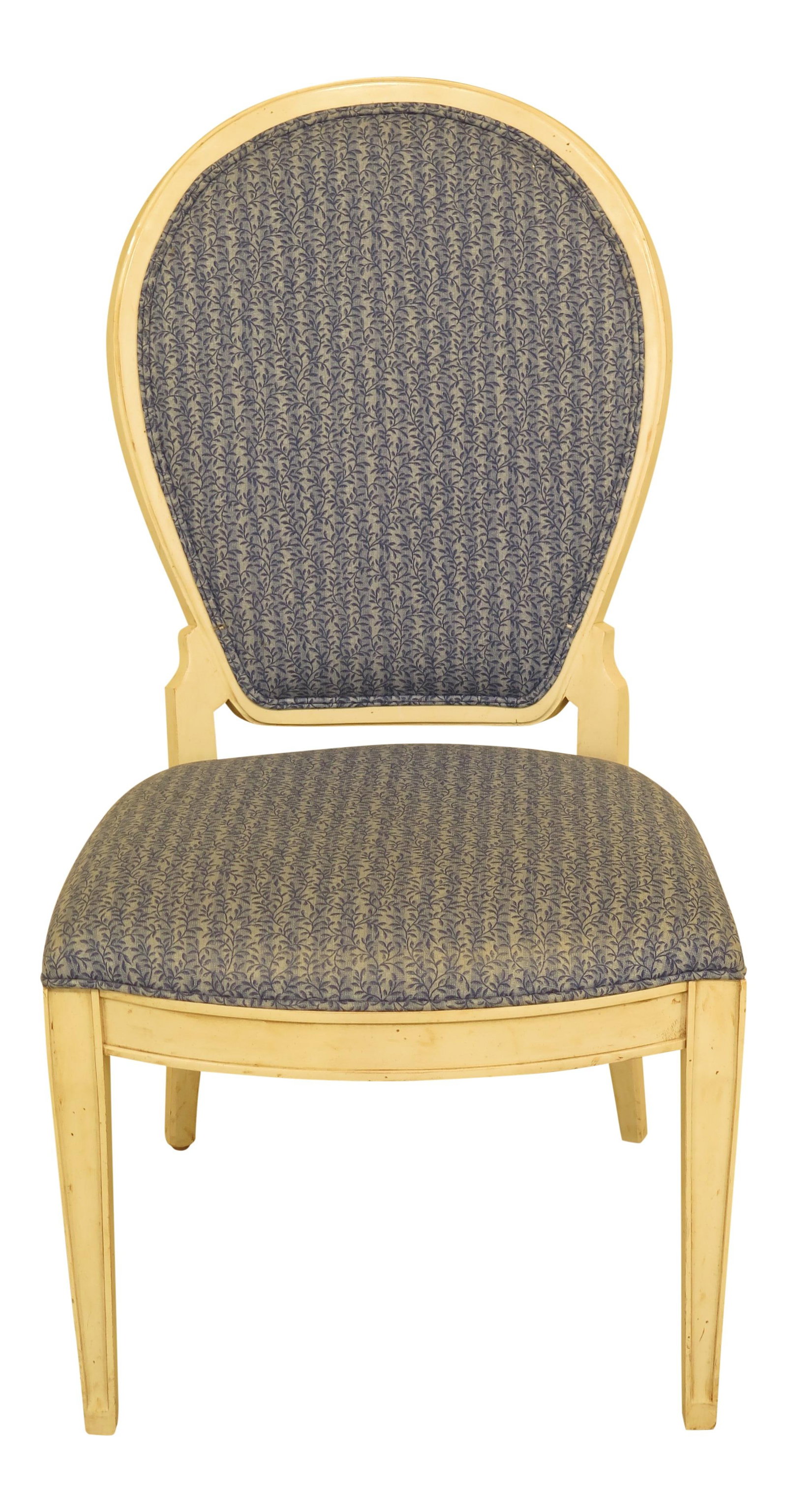 Modern White Painted Chair for Desk or Side Use: Modern White Painted Chair for Desk or Side Use This modern style desk or side chair features a pristine white paint finish, showcasing its quality construction and timeless design. With an excellent