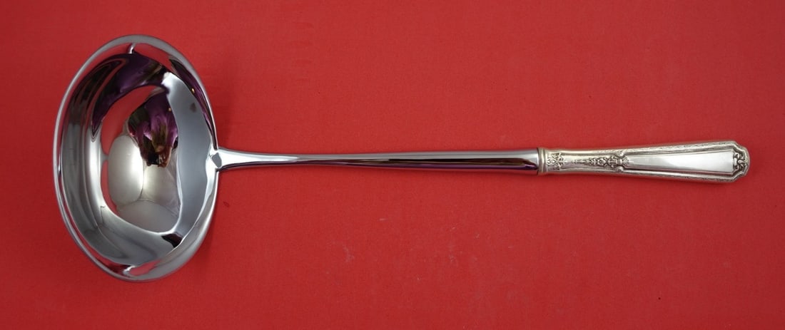 Towle Louis XIV Sterling Silver Soup Ladle 12 Inch Hollow Handle: Towle Louis XIV Sterling Silver Soup Ladle 12 Inch Hollow Handle This exquisite soup ladle from the Louis XIV pattern by Towle is crafted in sterling silver, featuring a hollow handle and stainless im