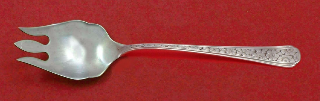 Towle Old Brocade Sterling Silver Custom Spork 5 3/4": Towle Old Brocade Sterling Silver Custom Spork 5 3/4" Discover the timeless elegance of the Old Brocade spork by Towle, expertly crafted in sterling silver. This custom-made piece, measuring 5 3/4 inc