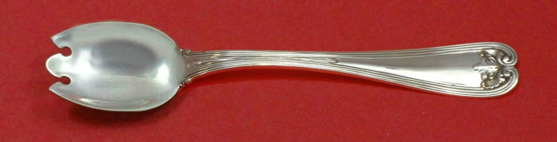 Tiffany & Co Colonial Sterling Silver Ice Cream Fork Custom 5 3/4": Tiffany & Co Colonial Sterling Silver Ice Cream Fork Custom 5 3/4" This exquisite ice cream dessert fork from Tiffany & Co. features the iconic Colonial pattern and is crafted from high-quality sterli