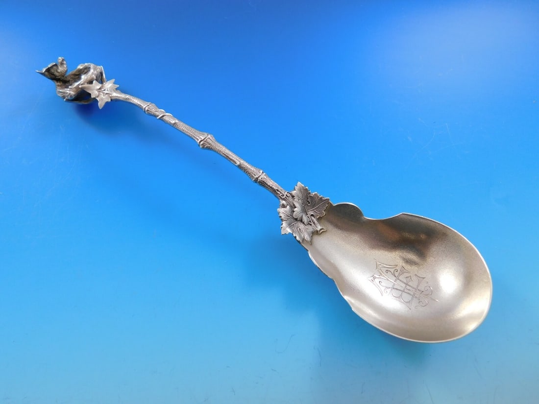 Gorham Birds Nest Sterling Silver 9 Inch Serving Spoon: Gorham Birds Nest Sterling Silver 9 Inch Serving Spoon This exquisite serving spoon, crafted by Gorham, features a beautiful Birds Nest pattern. Made of sterling silver, it measures 9 inches in length