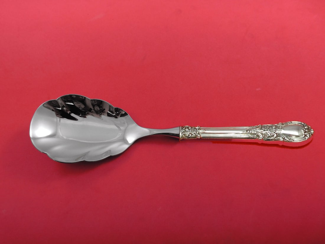 Lunt American Victorian Sterling Silver Rice Spoon 10 Inch Custom Serving Piece: Lunt American Victorian Sterling Silver Rice Spoon 10 Inch Custom Serving Piece This exquisite 10-inch rice spoon is crafted from sterling silver by Lunt in the elegant American Victorian pattern. It