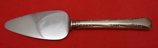 Gorham Greenbrier Sterling Silver Cheese Server 6 5/8 Inch: Gorham Greenbrier Sterling Silver Cheese Server 6 5/8 Inch Introducing the Greenbrier Cheese Server by Gorham, a beautifully crafted piece made from sterling silver with a hollow handle and a stainles