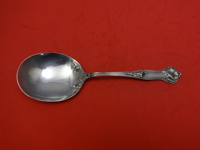 Alvin Morning Glory Sterling Silver Berry Spoon 8 5/8 Inch: Alvin Morning Glory Sterling Silver Berry Spoon 8 5/8 Inch This exquisite serving spoon features the elegant Morning Glory pattern by Alvin, crafted from high-quality sterling silver. Measuring 8 5/8