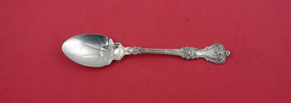 Whiting King Edward Sterling Silver Fluted Ice Cream Spoon 5.5" Monogrammed: Whiting King Edward Sterling Silver Fluted Ice Cream Spoon 5.5" Monogrammed This exquisite ice cream spoon is part of the King Edward pattern by Whiting Manufacturing Company, crafted from high-qualit