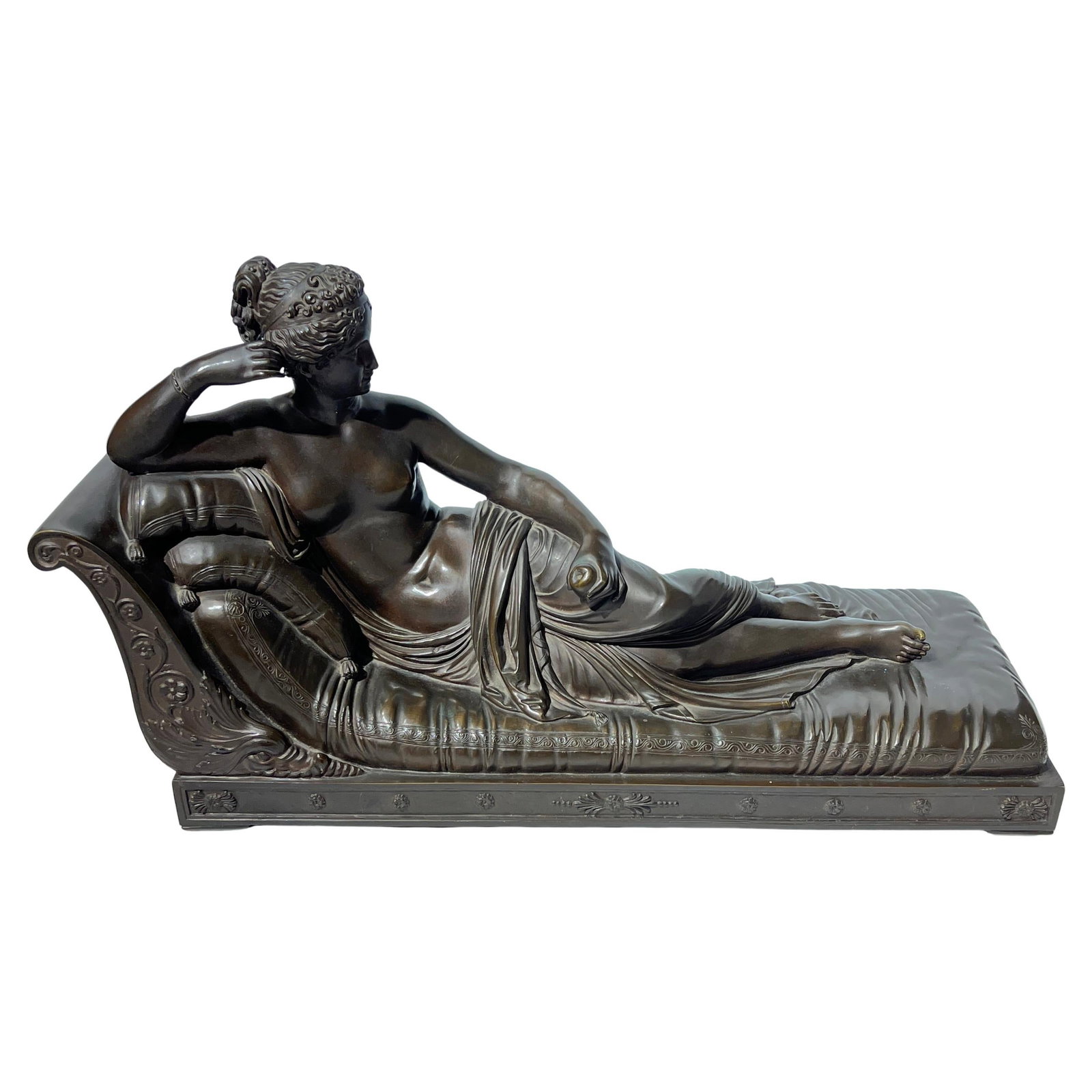 Empire Period Bronze Pauline Bonaparte as Venus Victrix After Canova: Empire Period Bronze Pauline Bonaparte as Venus Victrix After Canova This finely modeled and cast patinated bronze sculpture depicts Pauline Bonaparte as Venus Victrix, rendered after the original mas