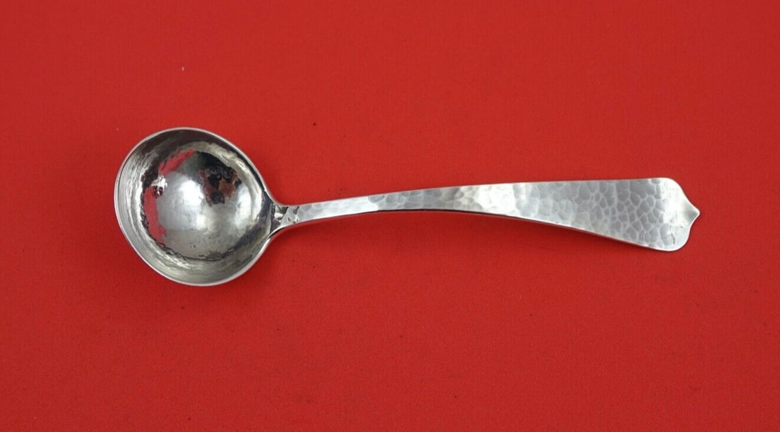 Kalo Sterling Silver Sauce Ladle 5 5/8 Inch Unmonogrammed: Kalo Sterling Silver Sauce Ladle 5 5/8 Inch Unmonogrammed This exquisite Kalo sauce ladle is crafted from sterling silver, measuring 5 5/8" in length. The ladle showcases the quality and craftsmanship
