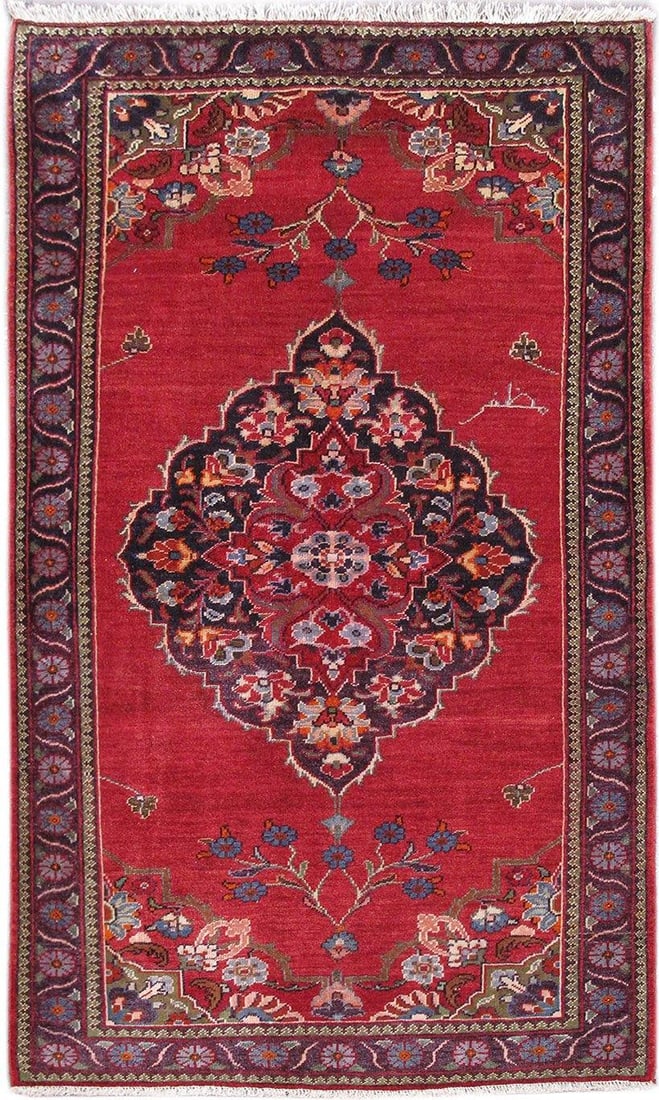 4.7 x 7.7 Red Handmade Persian Hamadan Area Rug from Iran: 4.7 x 7.7 Red Handmade Persian Hamadan Area Rug from Iran Free continental US Shipping Transform your living space with this exquisite 4.7 x 7.7 Red Persian Hamadan Rug, a stunning example of traditio